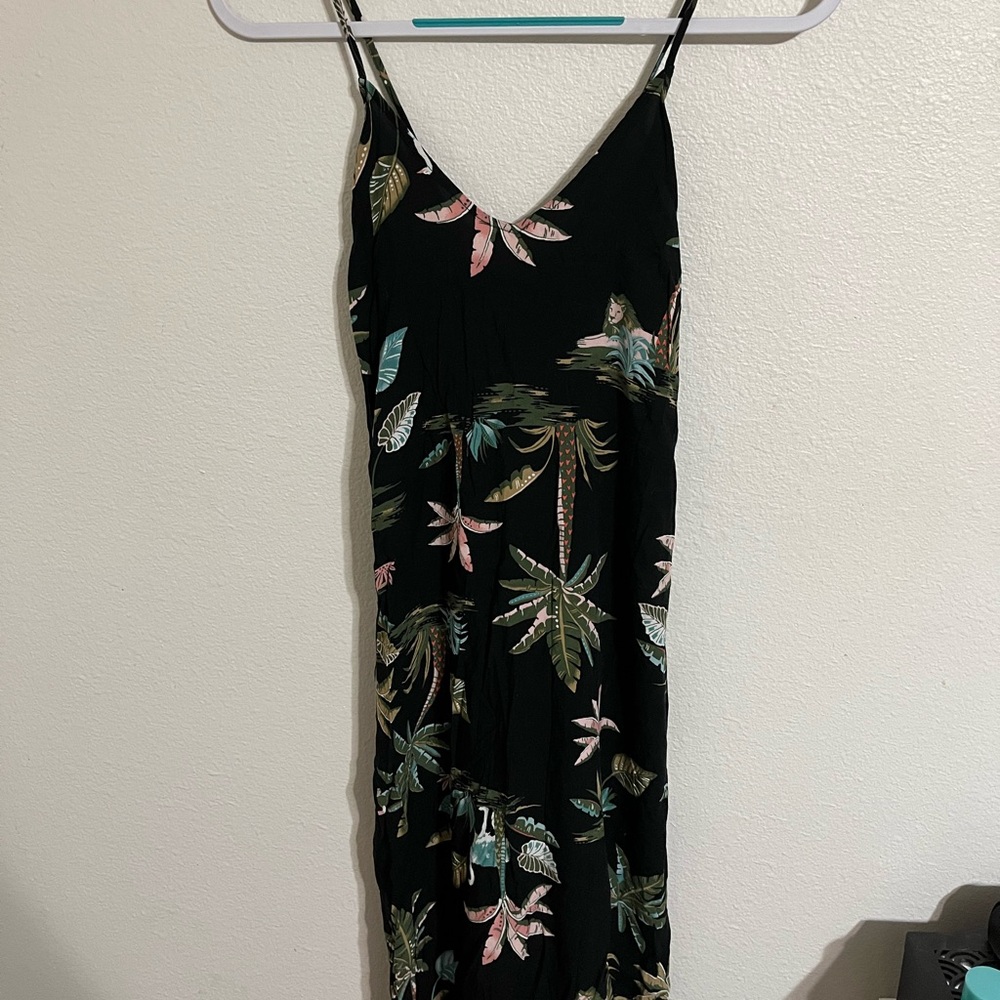 Old Navy Black Dress with Palm Trees and Lions